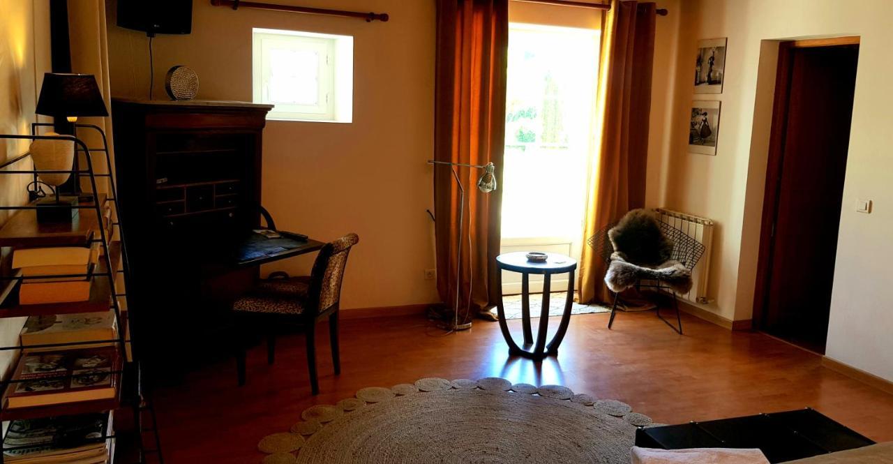La Revetizon Bed & Breakfast Siecq Екстериор снимка