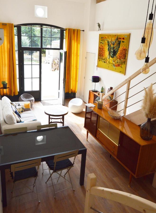 La Revetizon Bed & Breakfast Siecq Екстериор снимка
